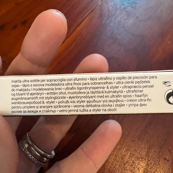 Fenty Beauty Brow MVP Ultra Fine Brow Pencil & Styler - True Red - Picture 6 of 7